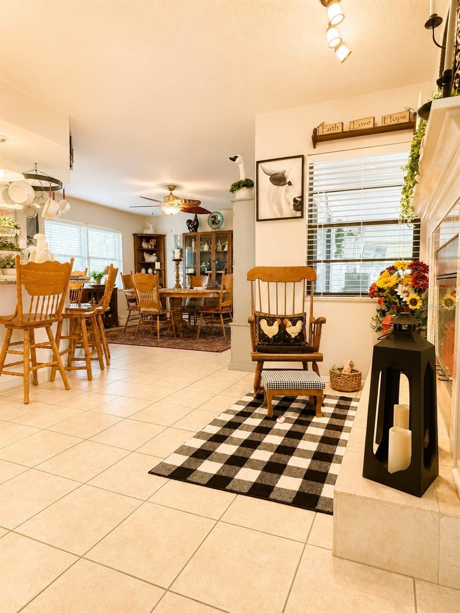 2309 Woodbend Cir Property Photo 12