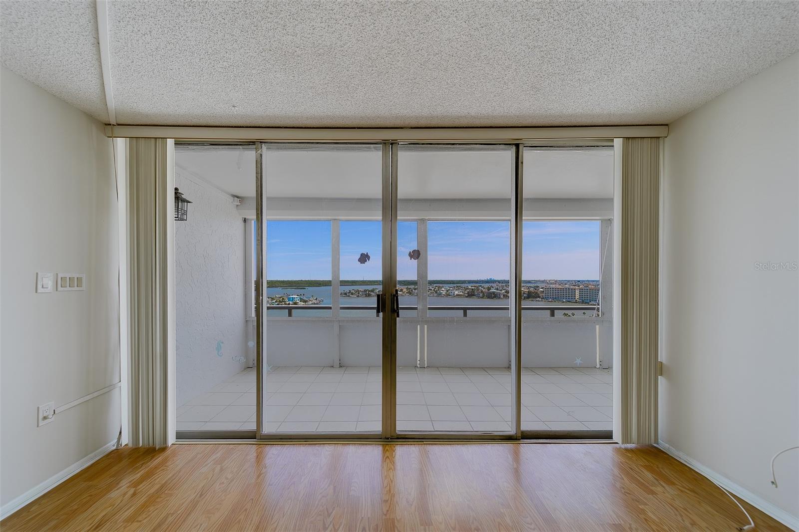 17920 Gulf Blvd #1408 Property Photo 12