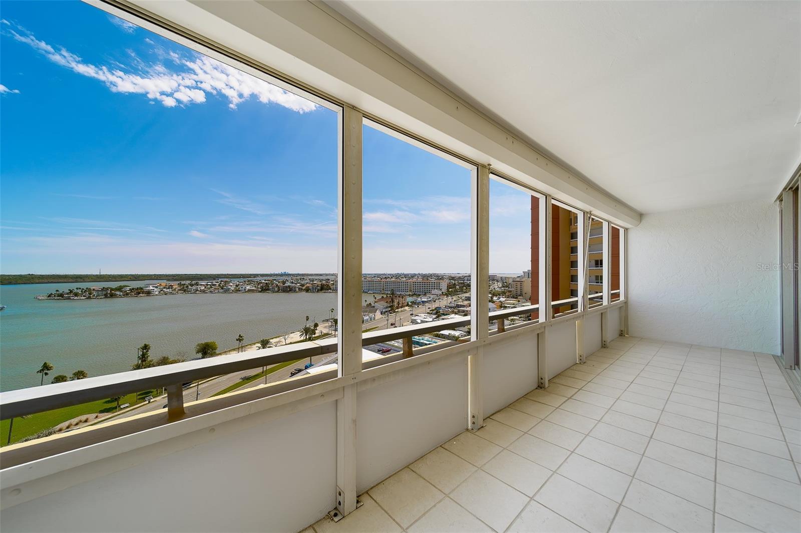 17920 Gulf Blvd #1408 Property Photo 23