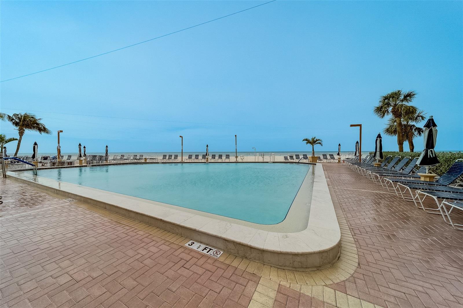 17920 Gulf Blvd #1408 Property Photo 30