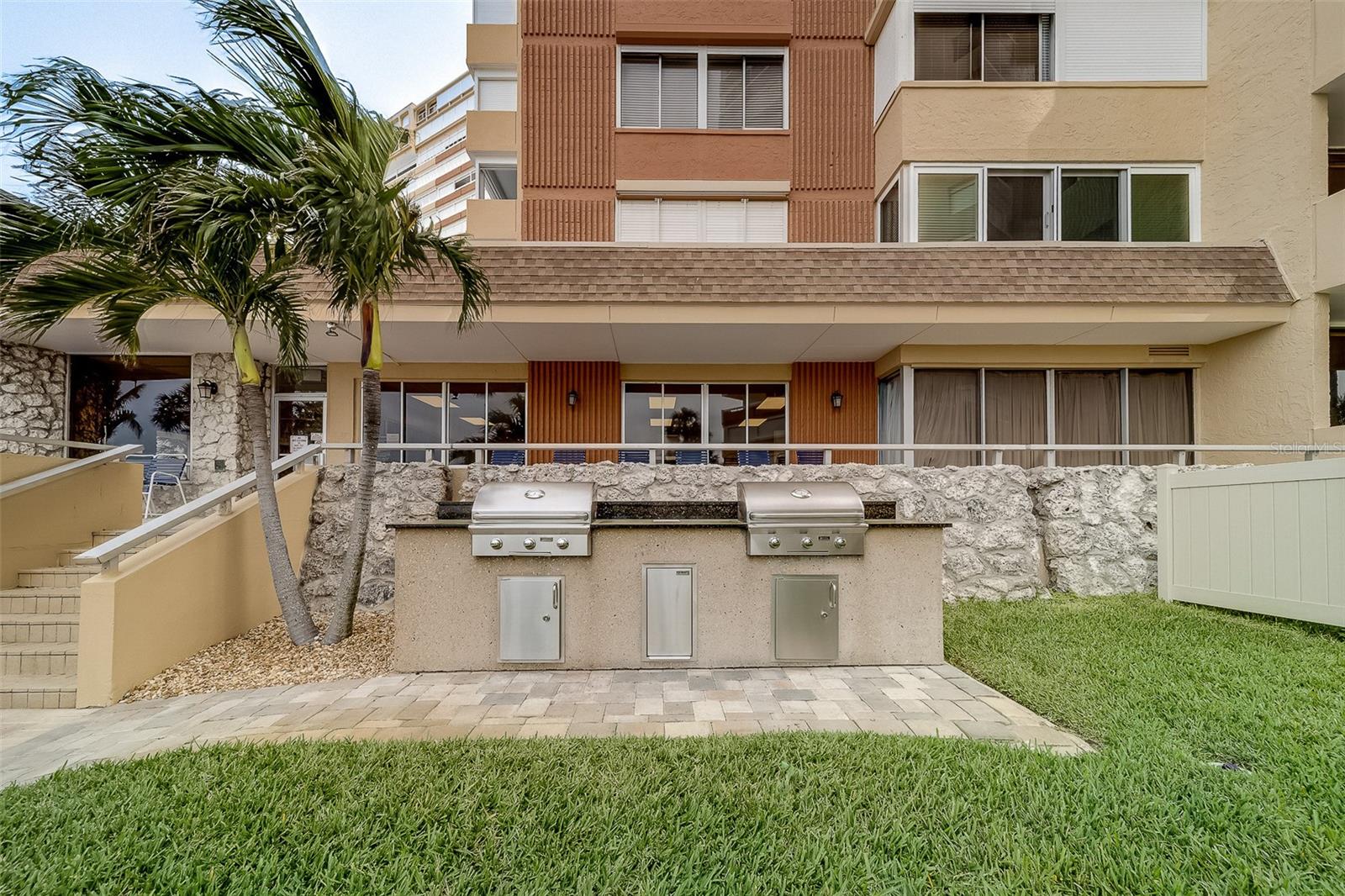 17920 Gulf Blvd #1408 Property Photo 35