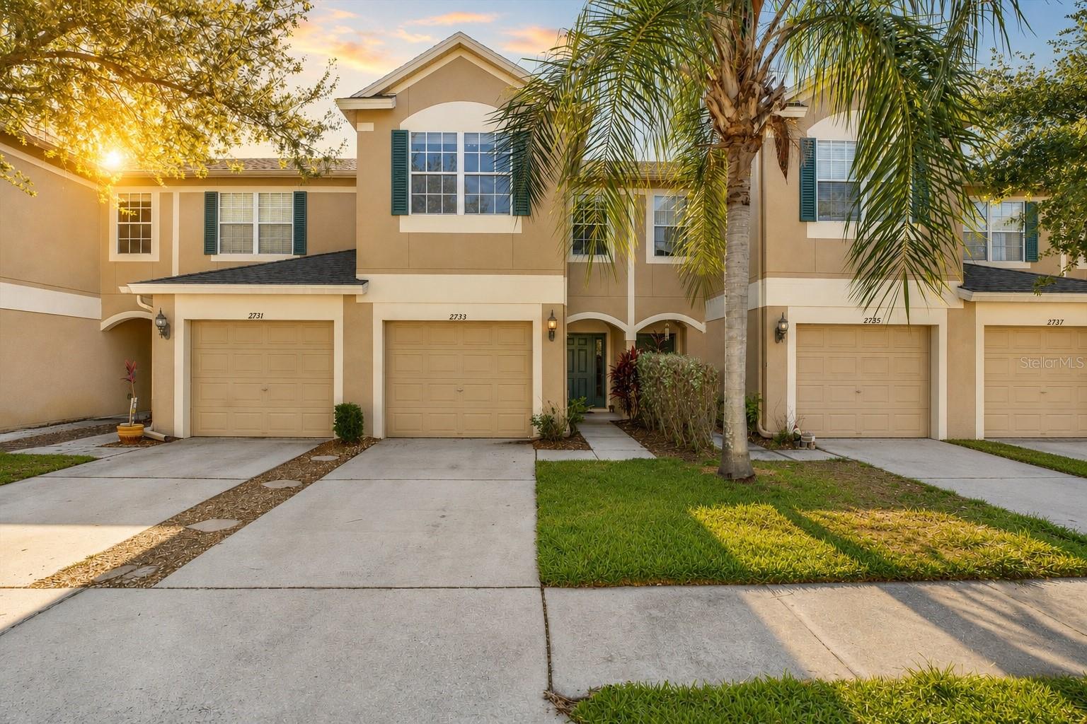 2733 Conch Hollow Dr Property Photo 1