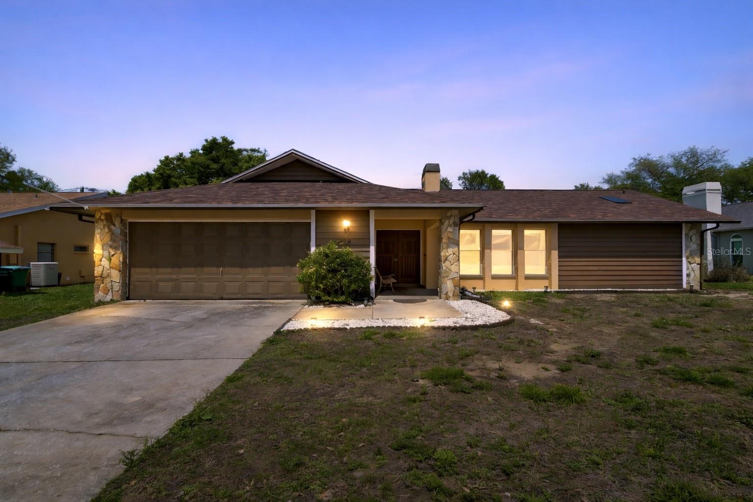1039 NORTHRIDGE DR Property Photo 1