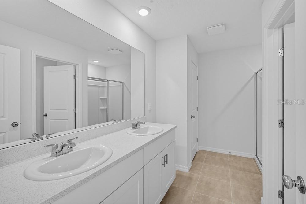 12422 Whisk Ct Property Photo 4