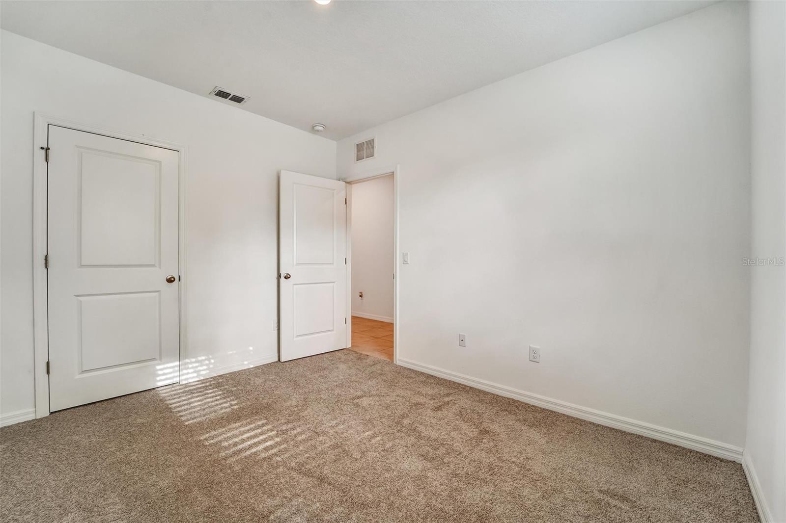 6803 Branham Mill Ct Property Photo 11