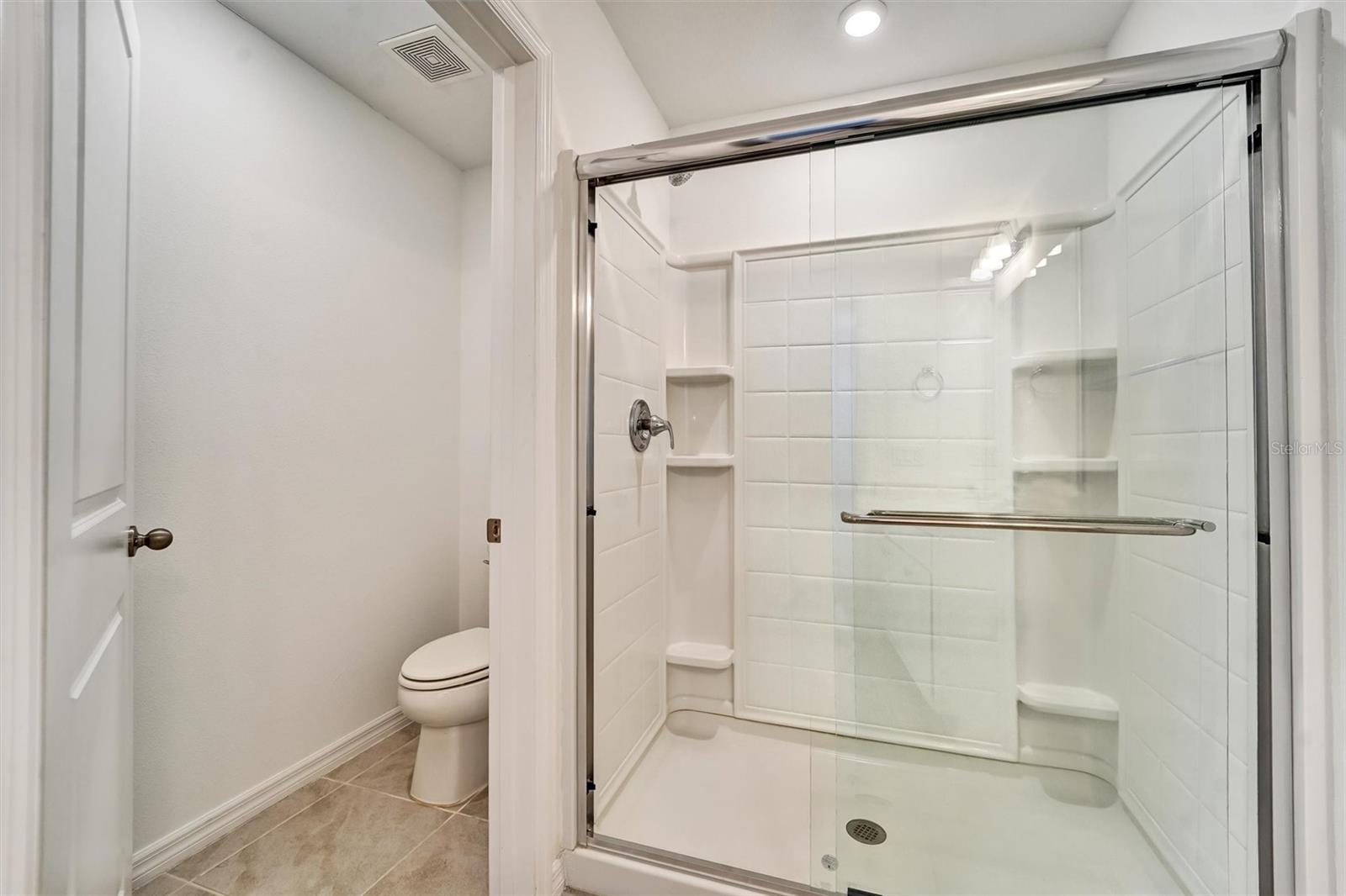 6803 Branham Mill Ct Property Photo 16