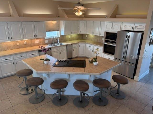 6441 Clark St Property Photo 4