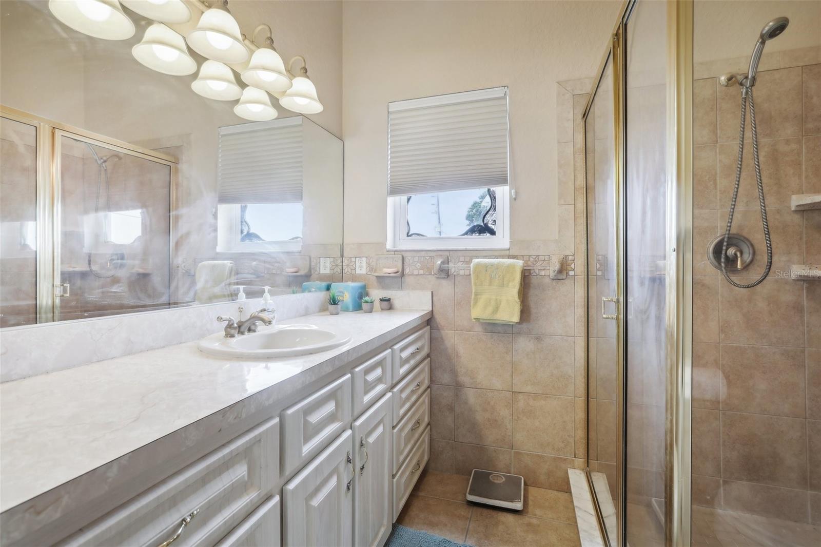 6441 Clark St Property Photo 10