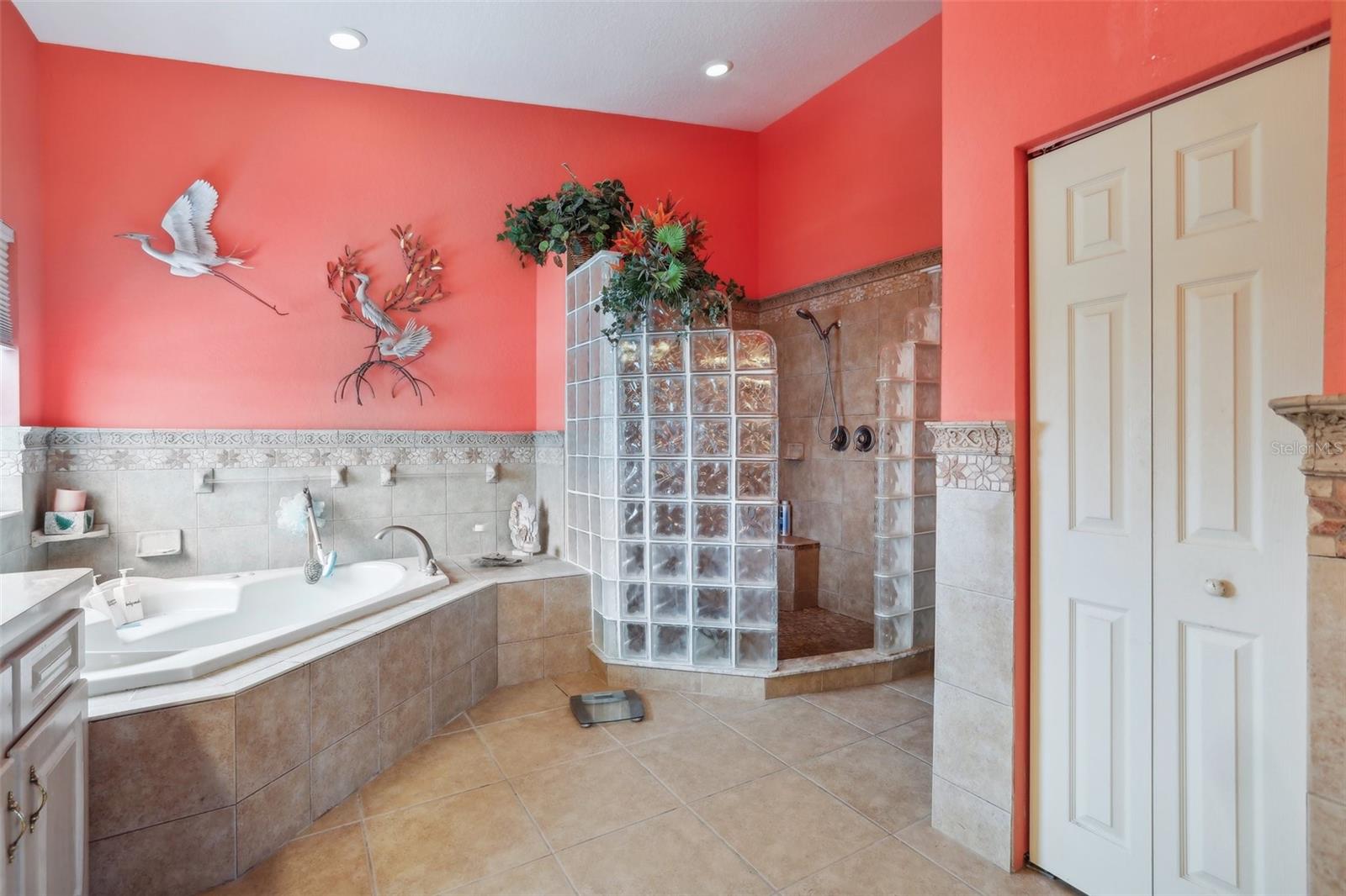 6441 Clark St Property Photo 13