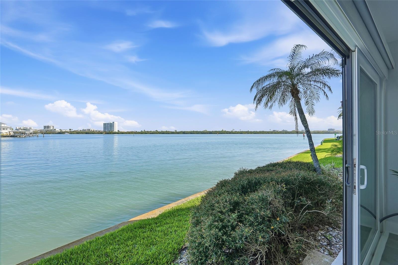 868 Bayway Blvd #101 Property Photo