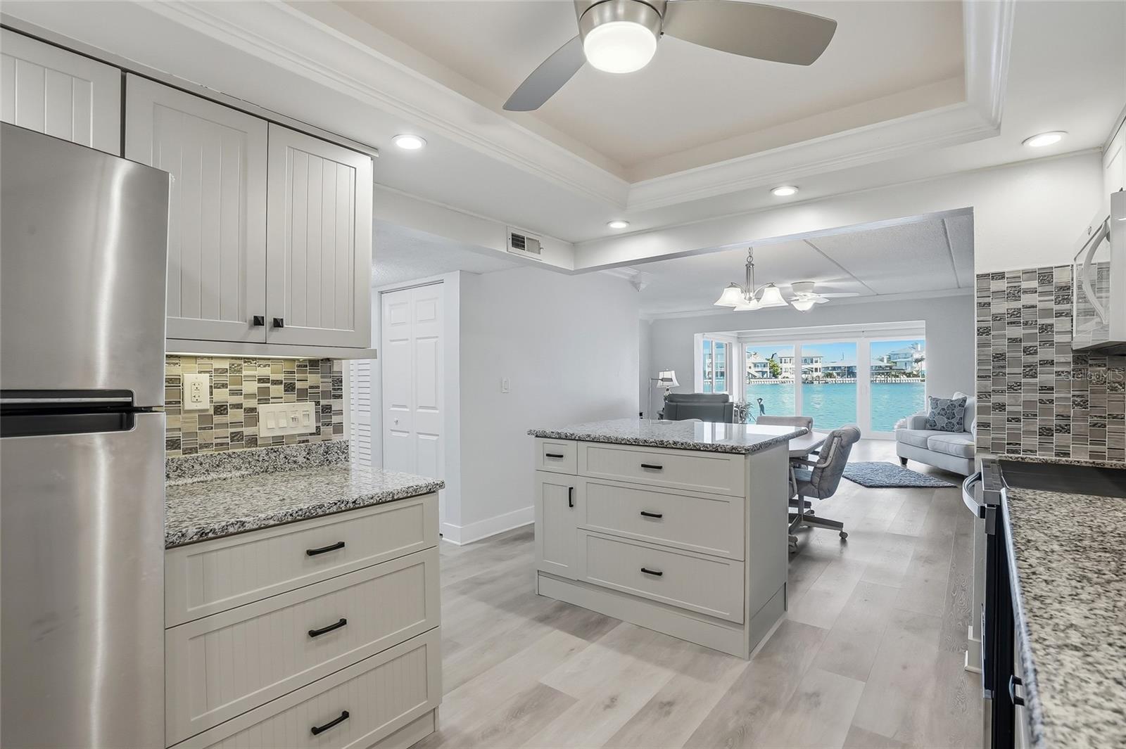 868 Bayway Blvd #101 Property Photo 4