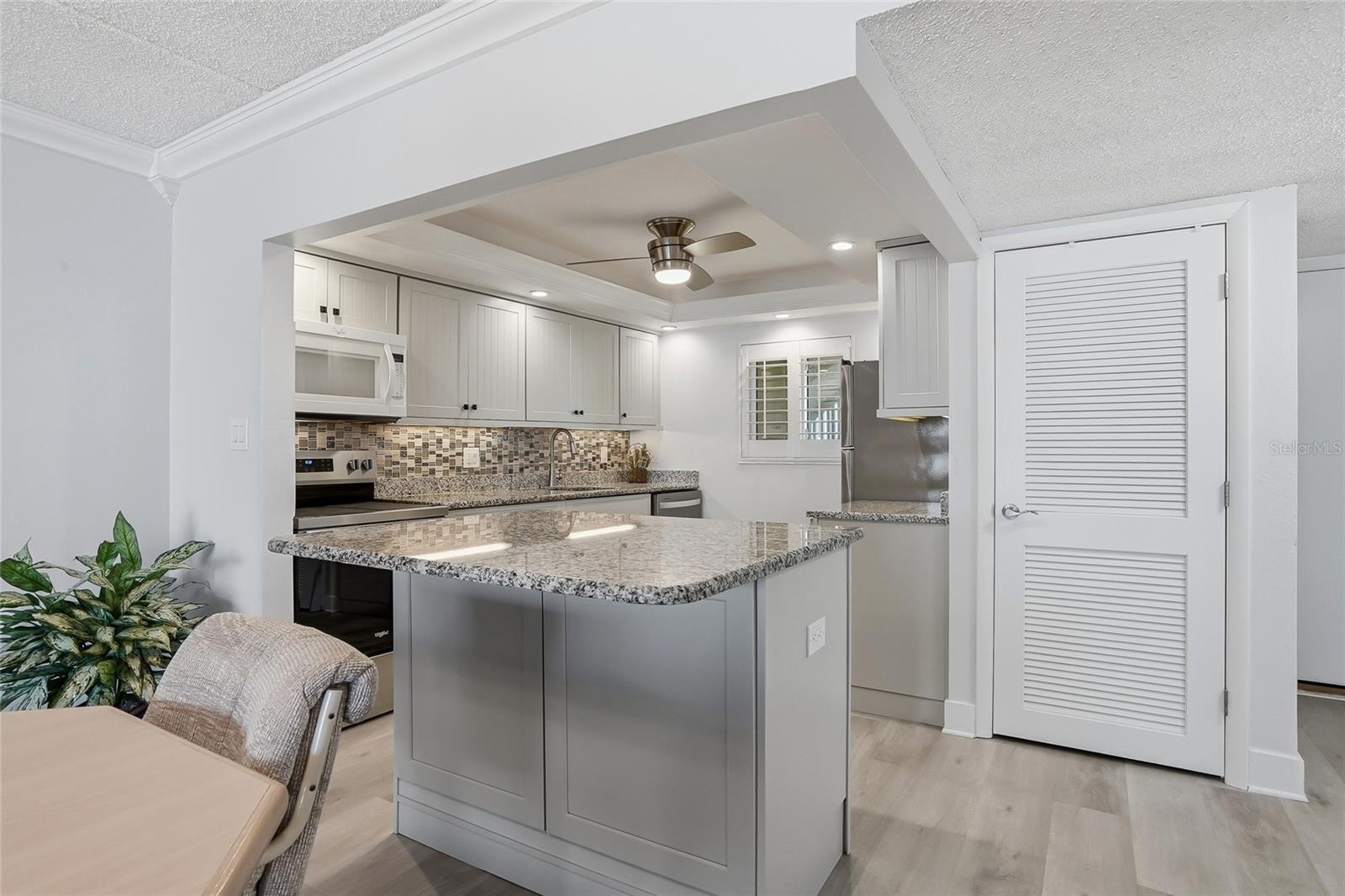 868 Bayway Blvd #101 Property Photo 7
