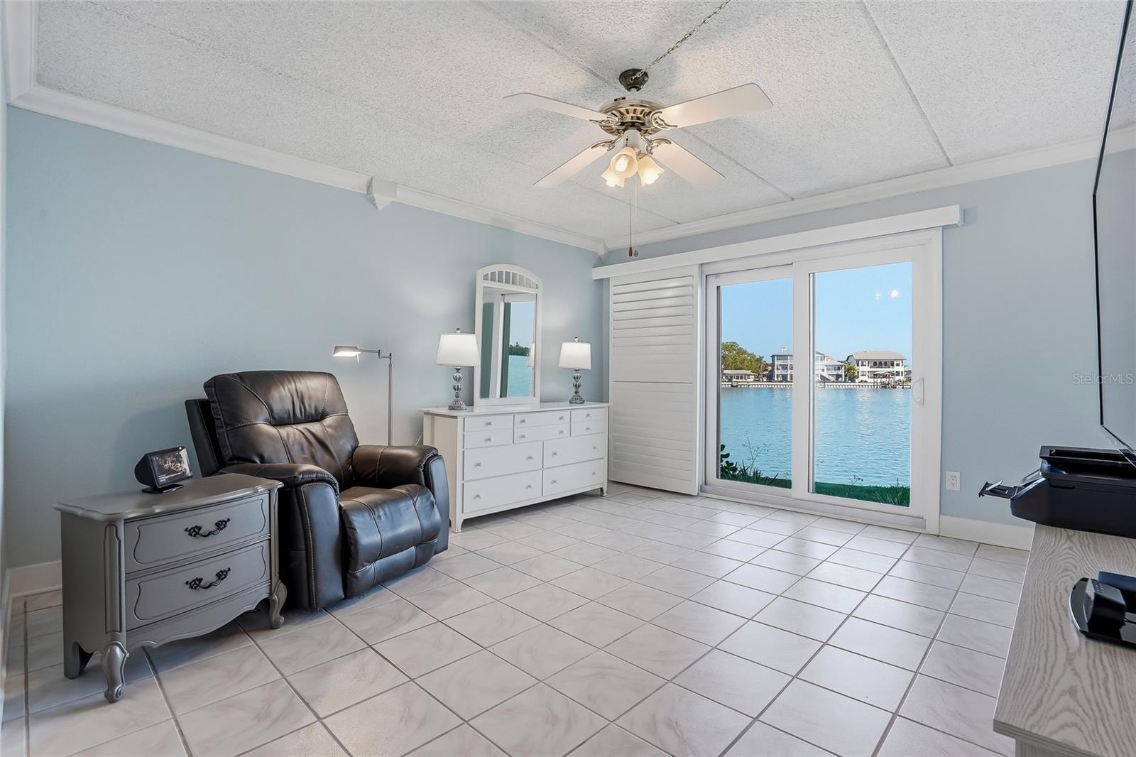 868 Bayway Blvd #101 Property Photo 22
