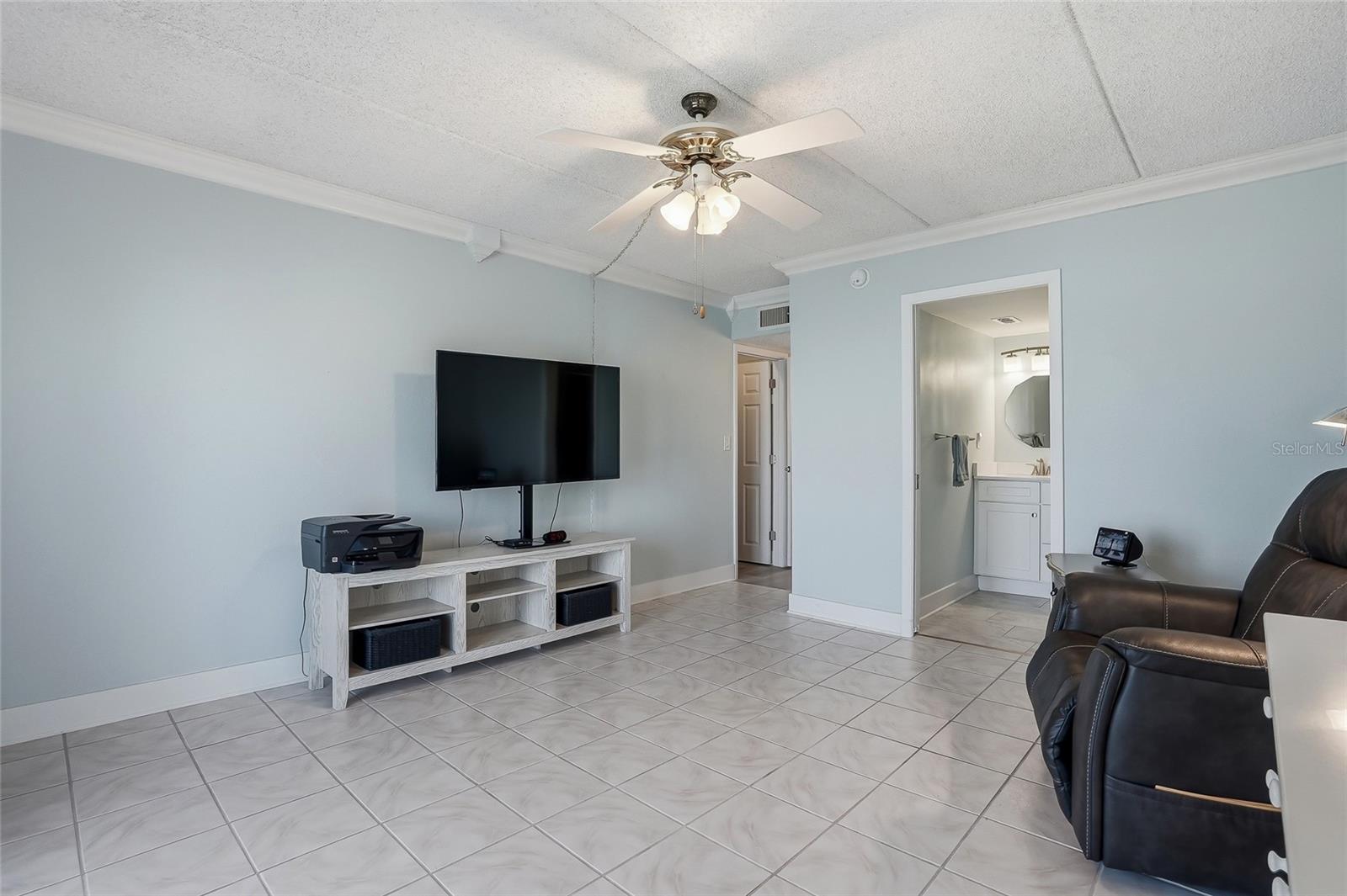 868 Bayway Blvd #101 Property Photo 24