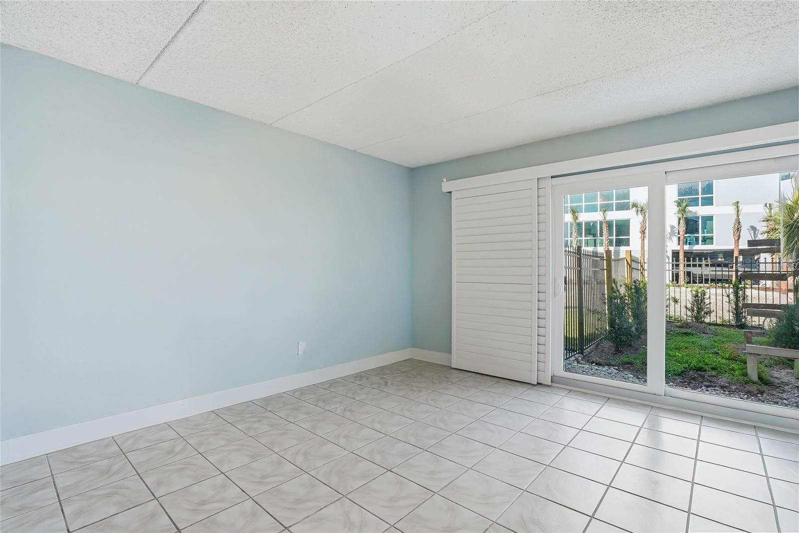 868 Bayway Blvd #101 Property Photo 29