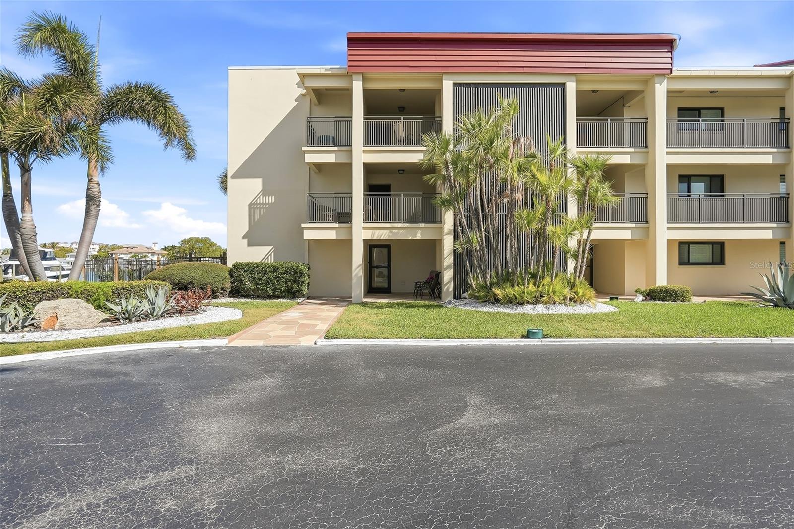 868 Bayway Blvd #101 Property Photo 45