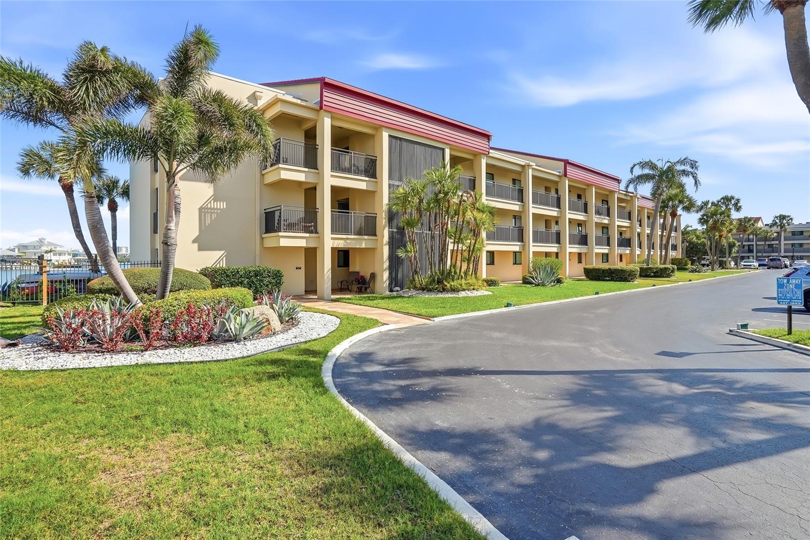 868 Bayway Blvd #101 Property Photo 47