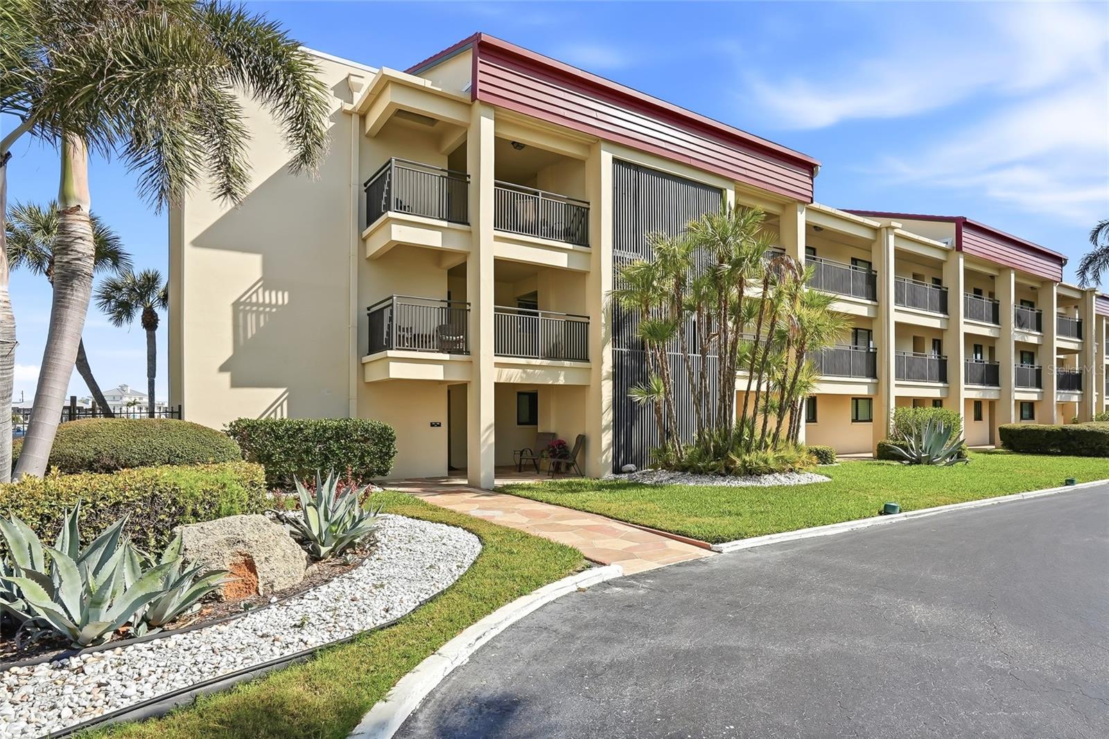 868 Bayway Blvd #101 Property Photo 64