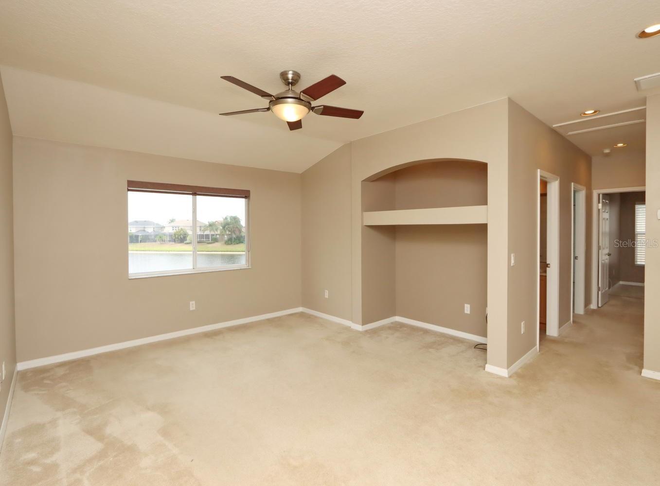 13714 Artesa Bell Dr Property Photo 18