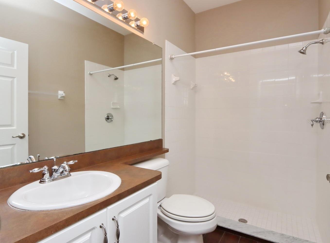 13714 Artesa Bell Dr Property Photo 25