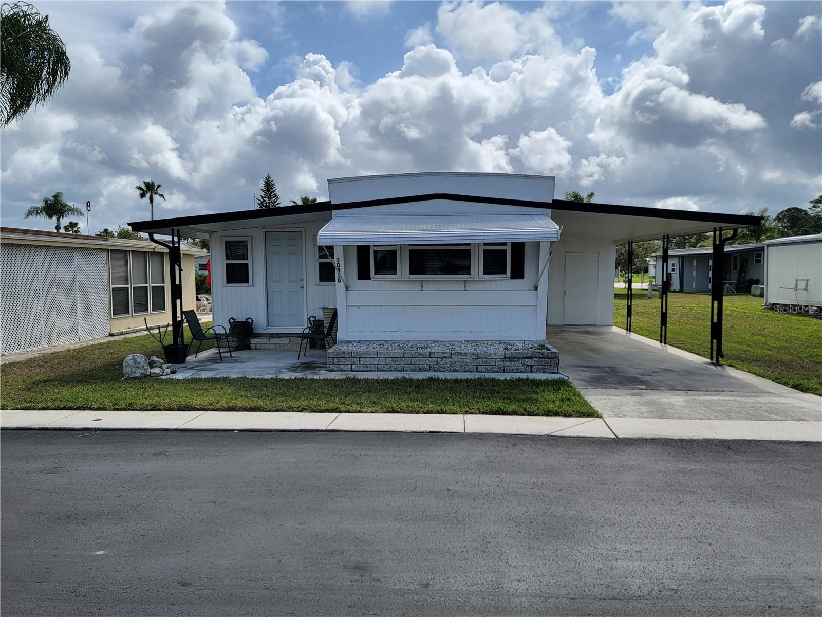 10810 Tioga Dr Property Photo 1