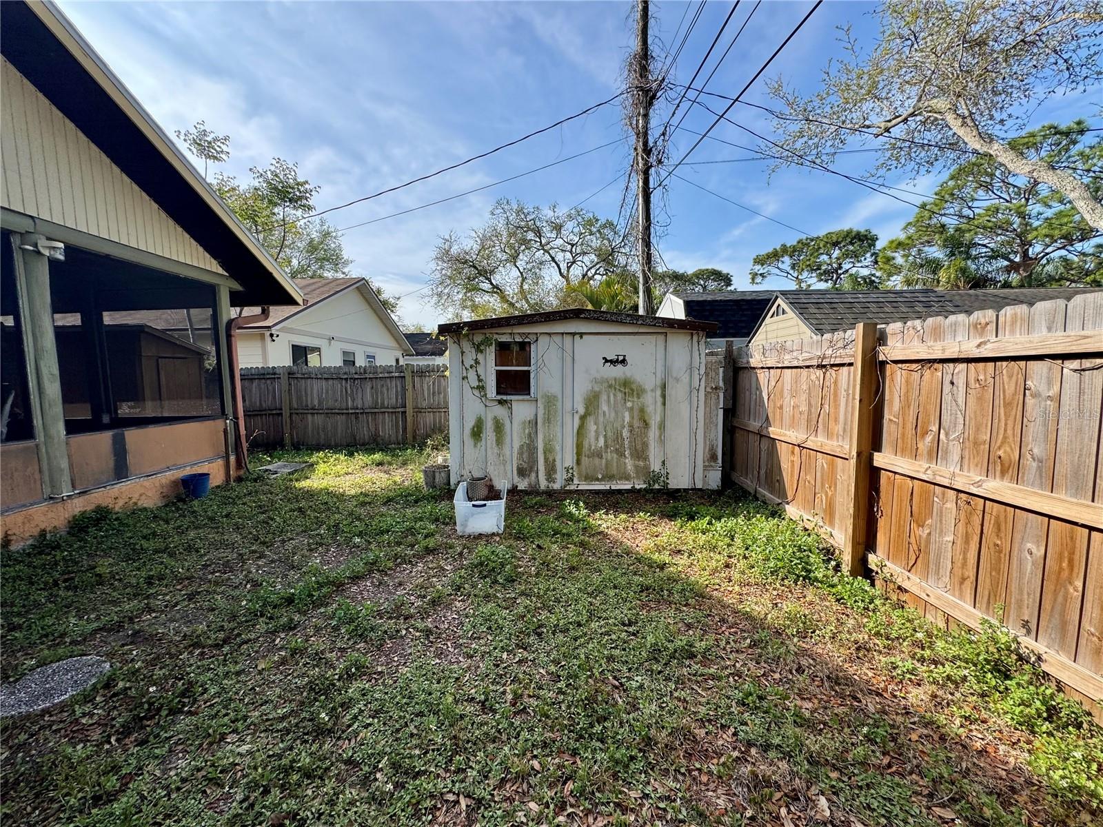 6700 67th Ln N Property Photo 5