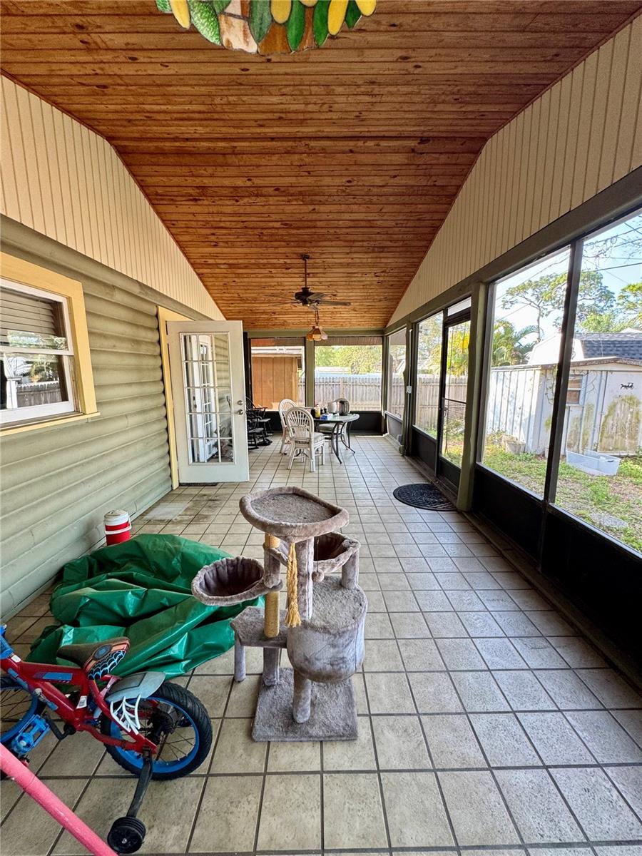 6700 67th Ln N Property Photo 6