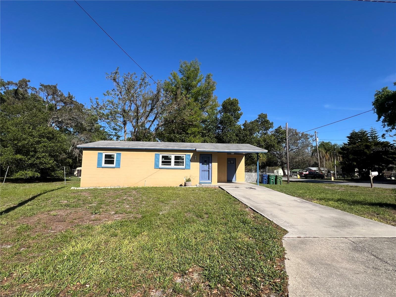 1602 E ANNONA AVE Property Photo 1