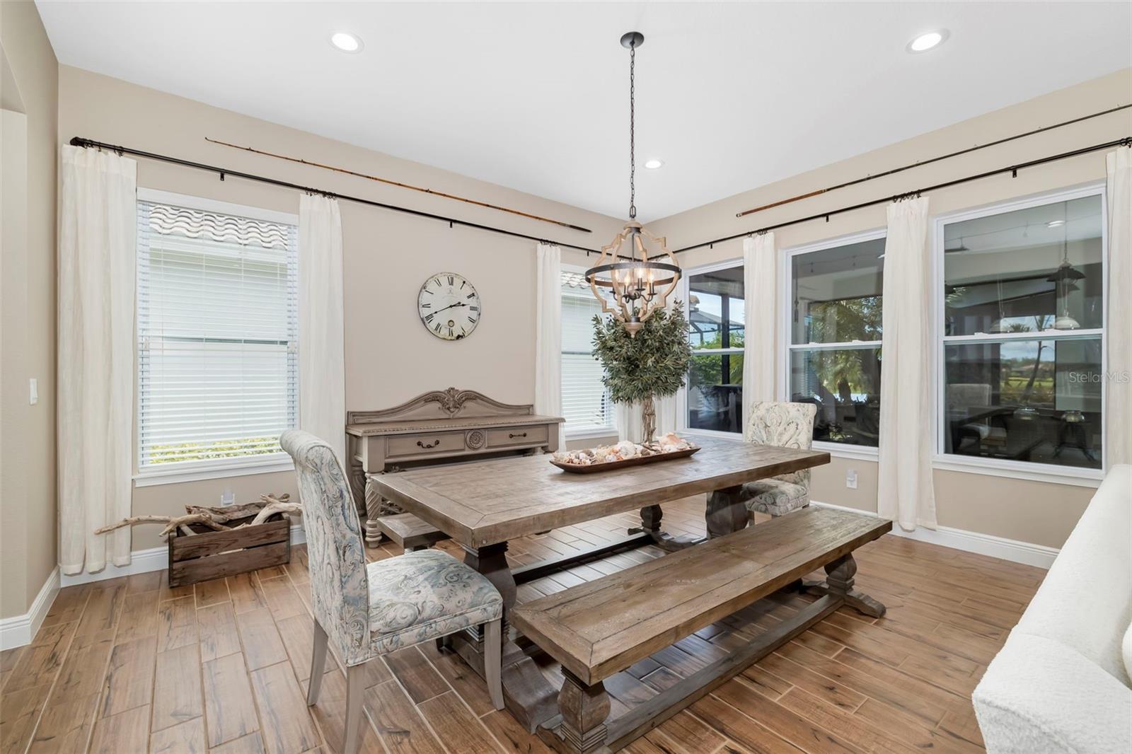 10107 Carnoustie Pl Property Photo 19