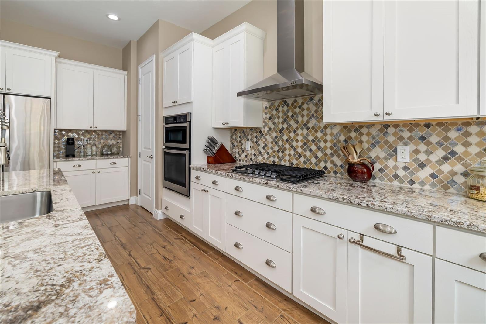 10107 Carnoustie Pl Property Photo 26
