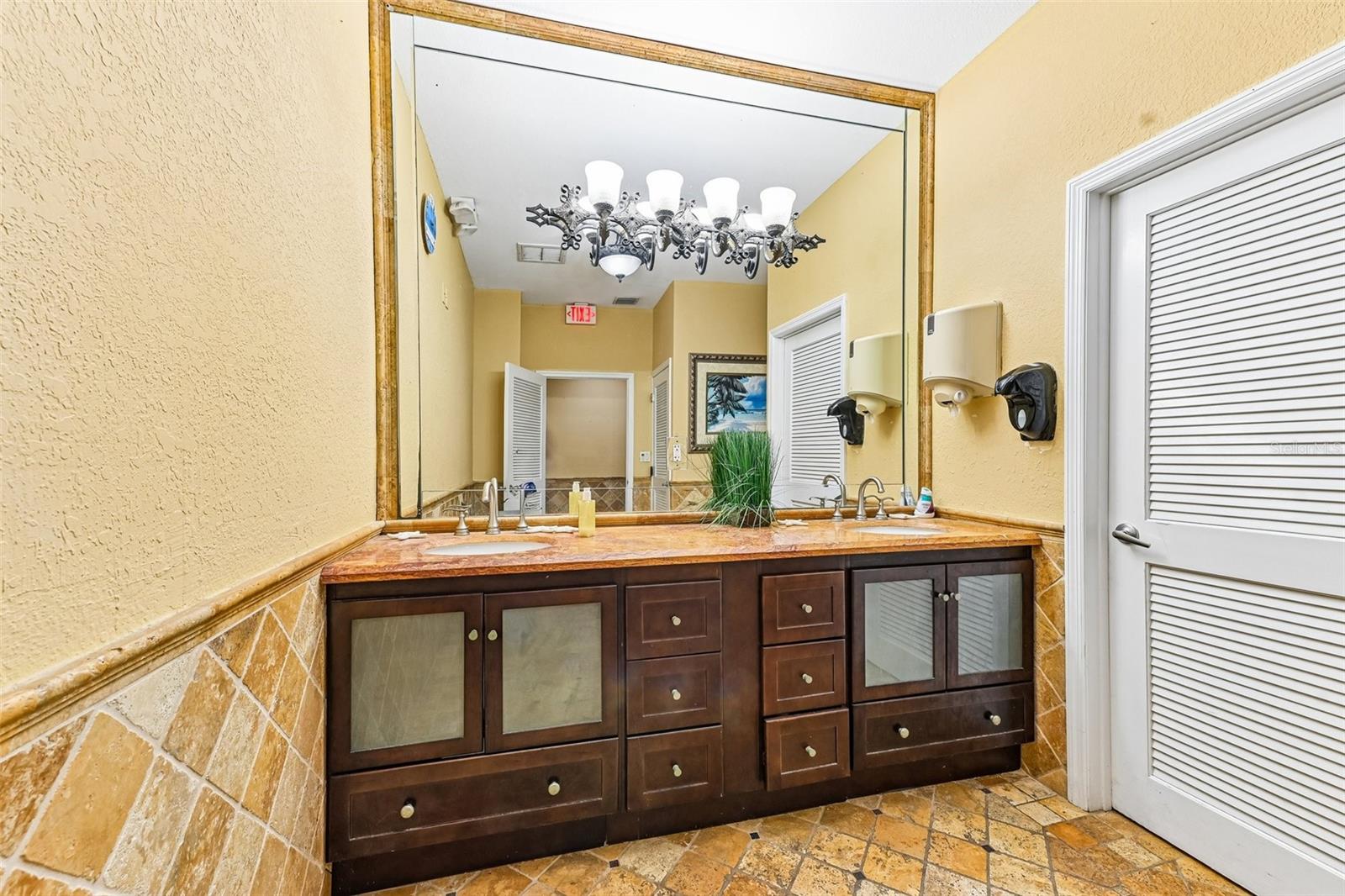103950 Overseas Hwy #ru62 Property Photo 9