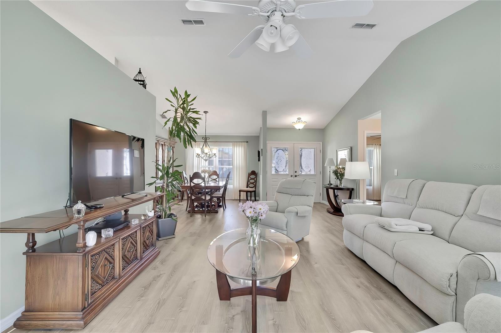 7274 Aloe Dr Property Photo 4