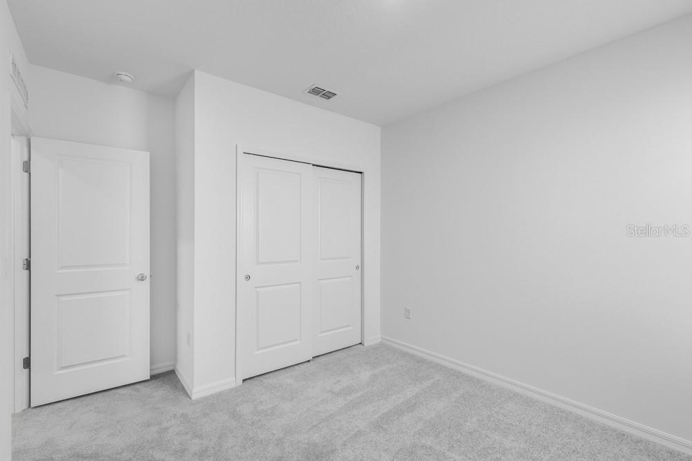 13836 Shellmore Ave Property Photo 16