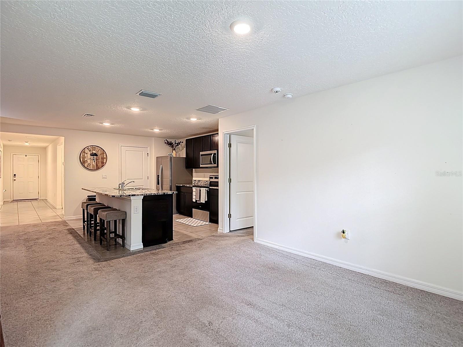 5274 Diantha Way Property Photo 24