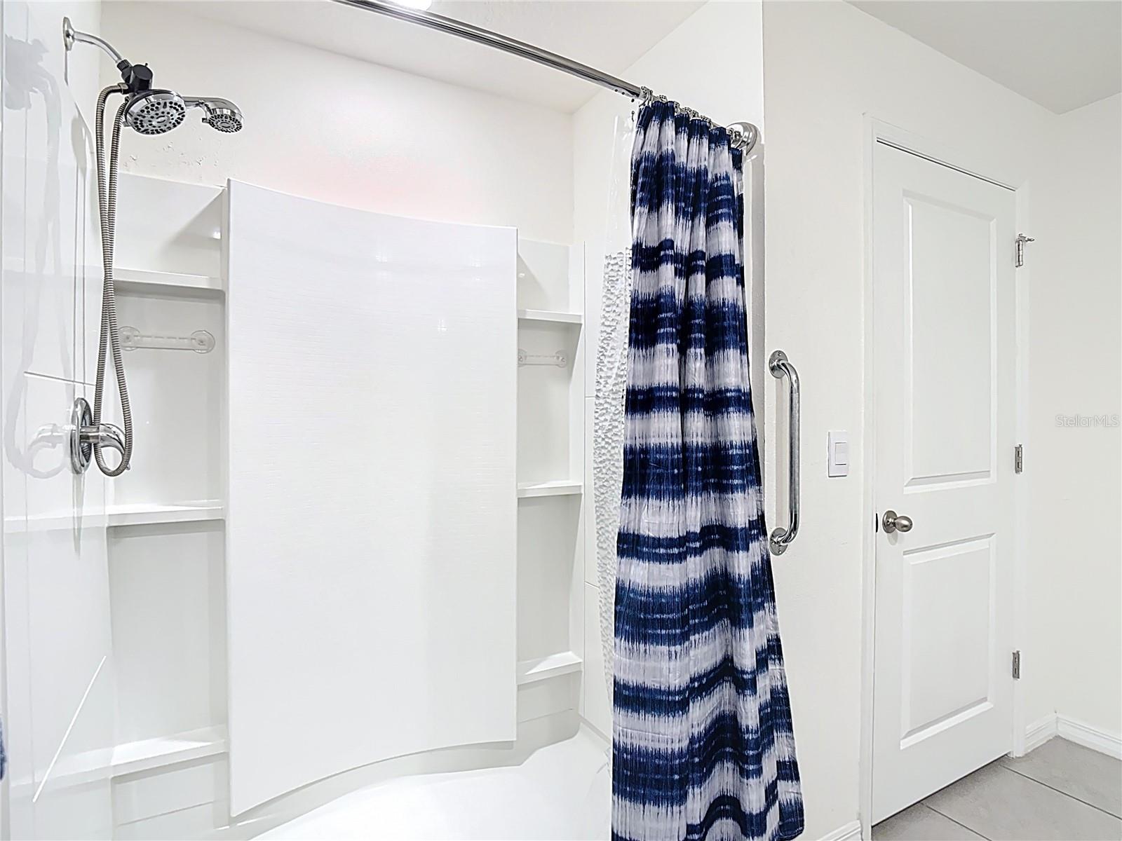 5274 Diantha Way Property Photo 32
