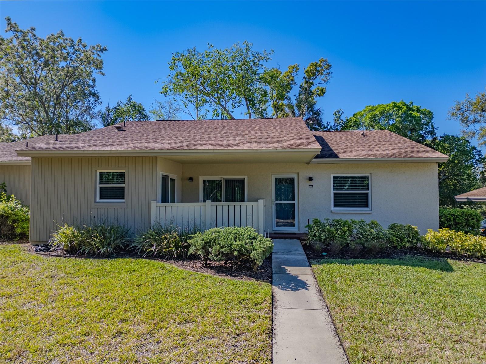 600 S WOODLANDS DR Property Photo 1