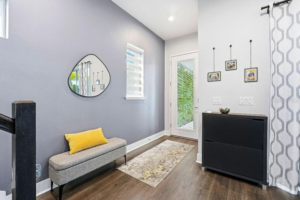 6955 Higgs Aly Property Photo 8