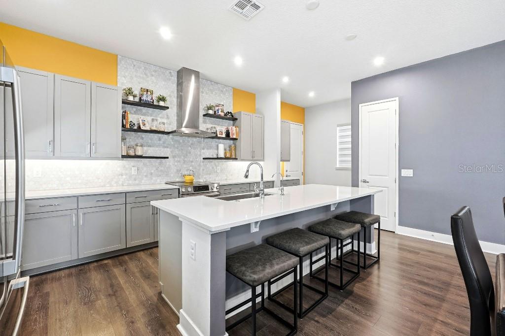 6955 Higgs Aly Property Photo 17