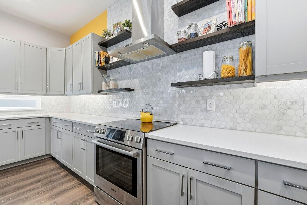 6955 Higgs Aly Property Photo 20