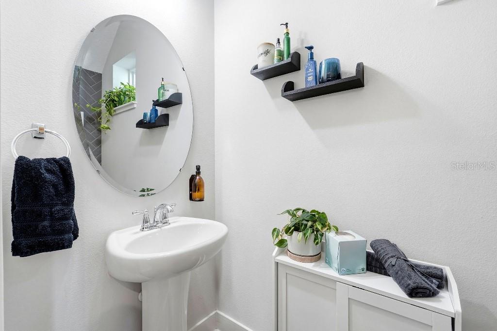 6955 Higgs Aly Property Photo 22