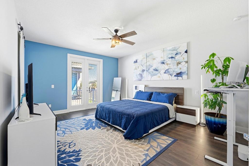 6955 Higgs Aly Property Photo 23