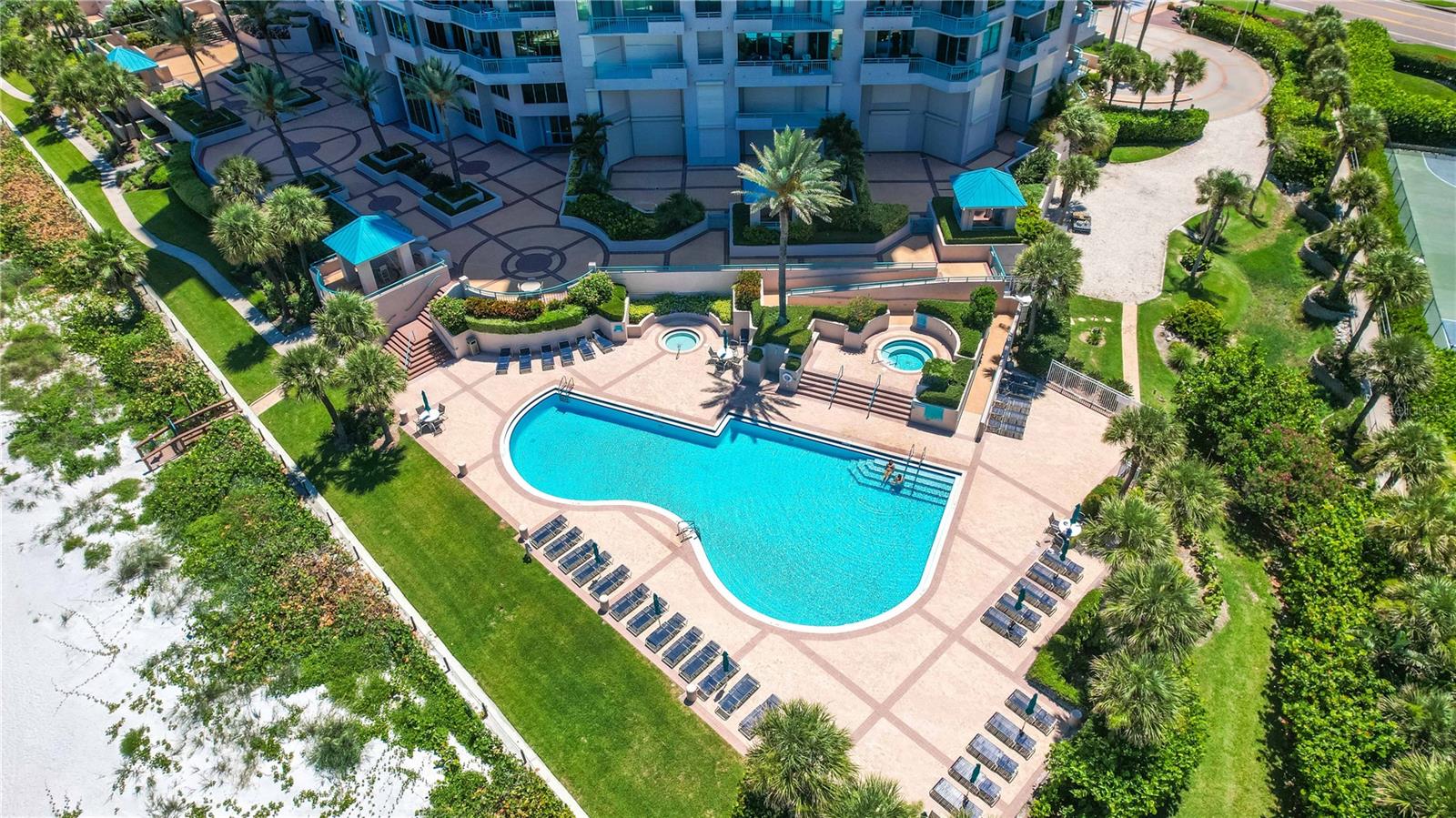 1560 Gulf Blvd #1607 Property Photo 6