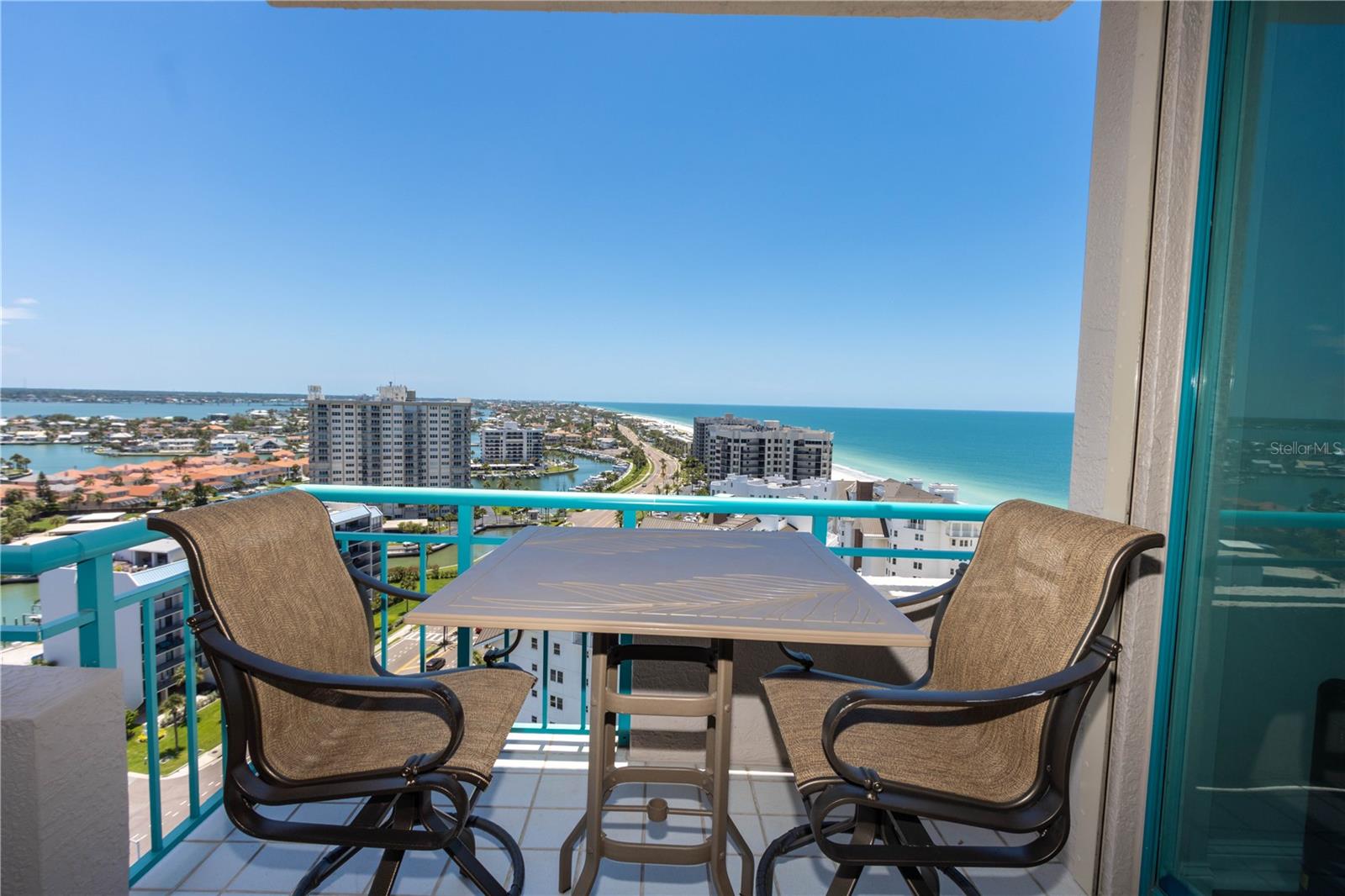 1560 Gulf Blvd #1607 Property Photo 36