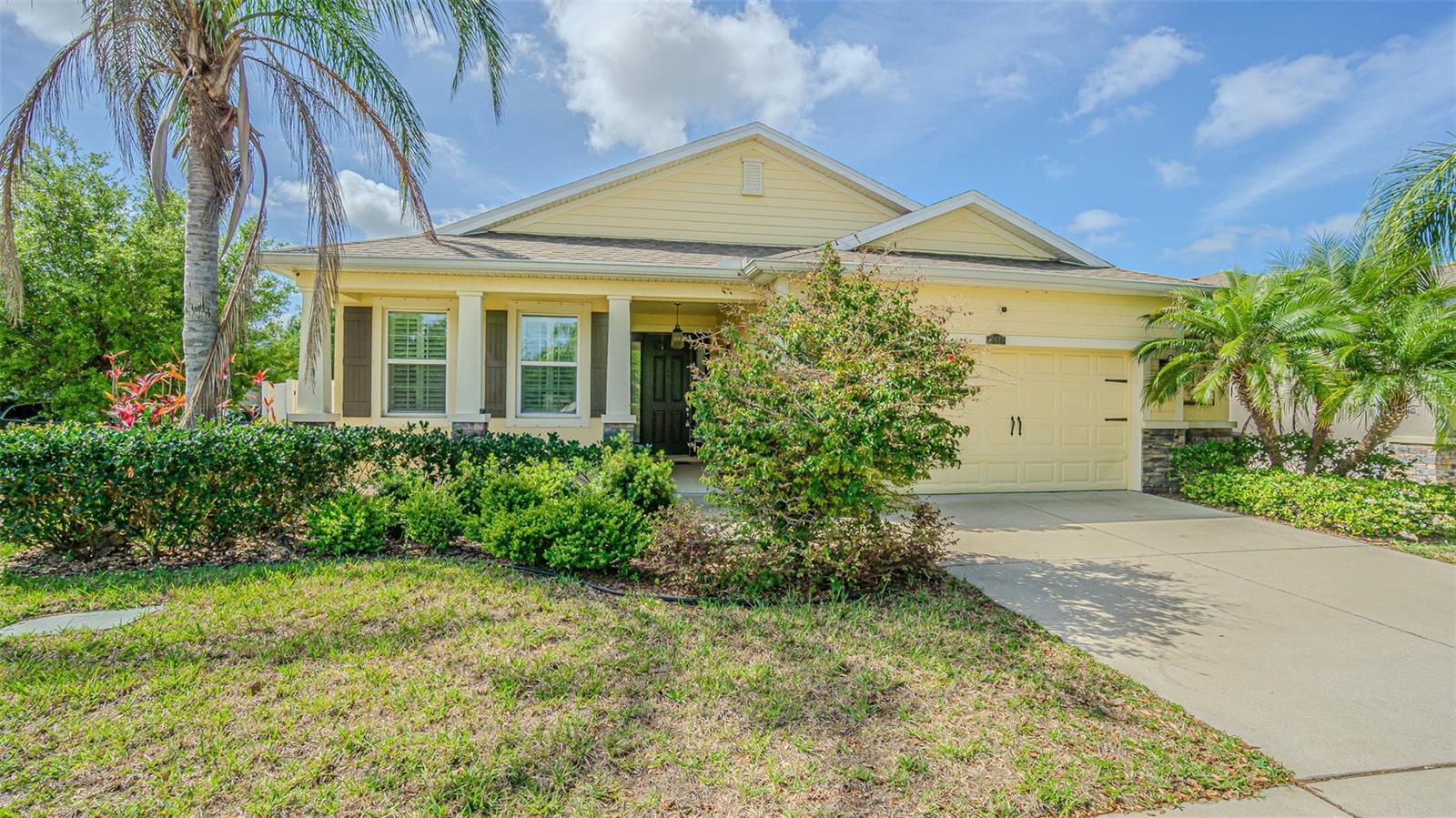 10627 Scenic Hollow Dr Property Photo 1