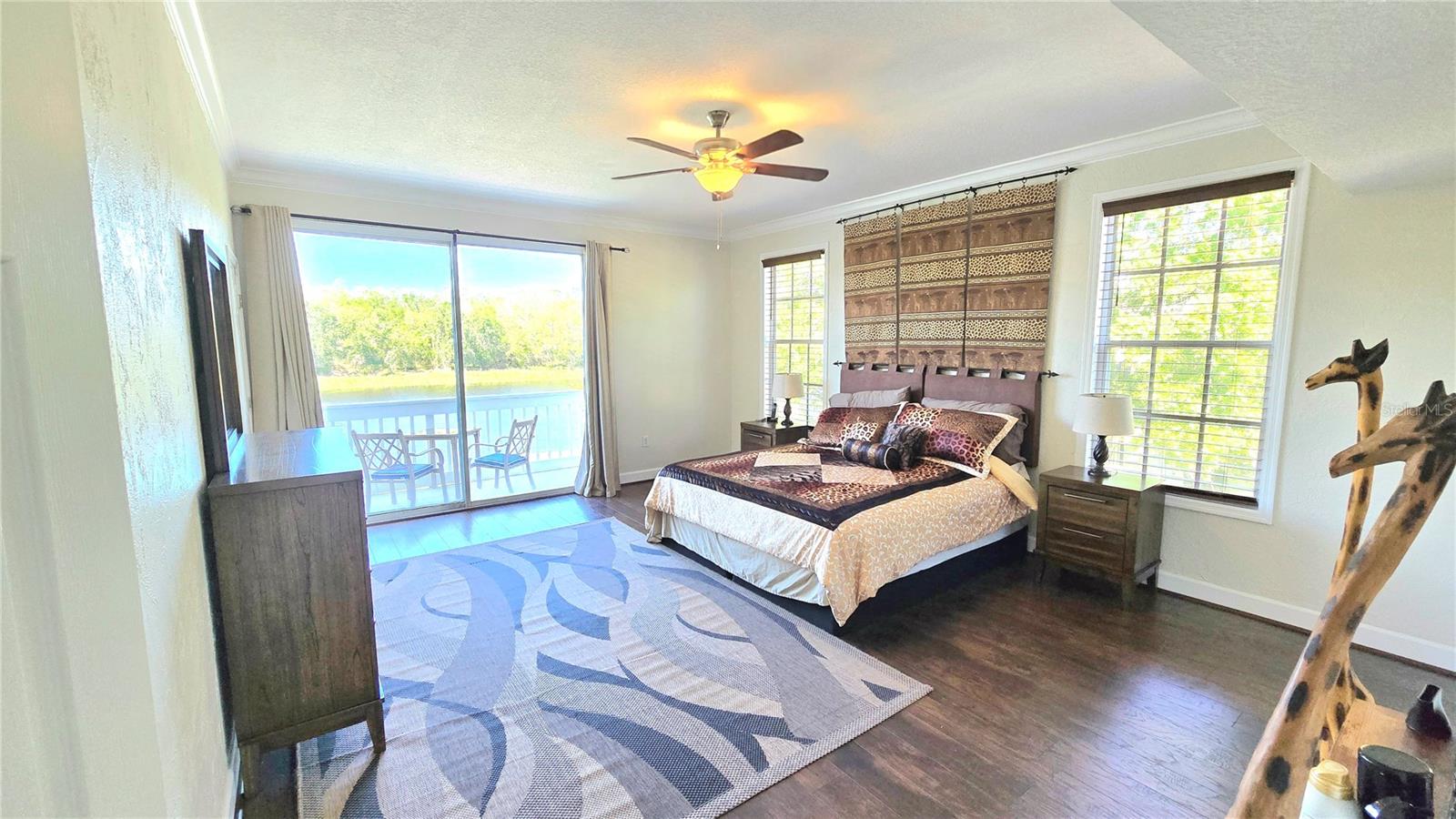 1806 Lago Vista Blvd Property Photo 8