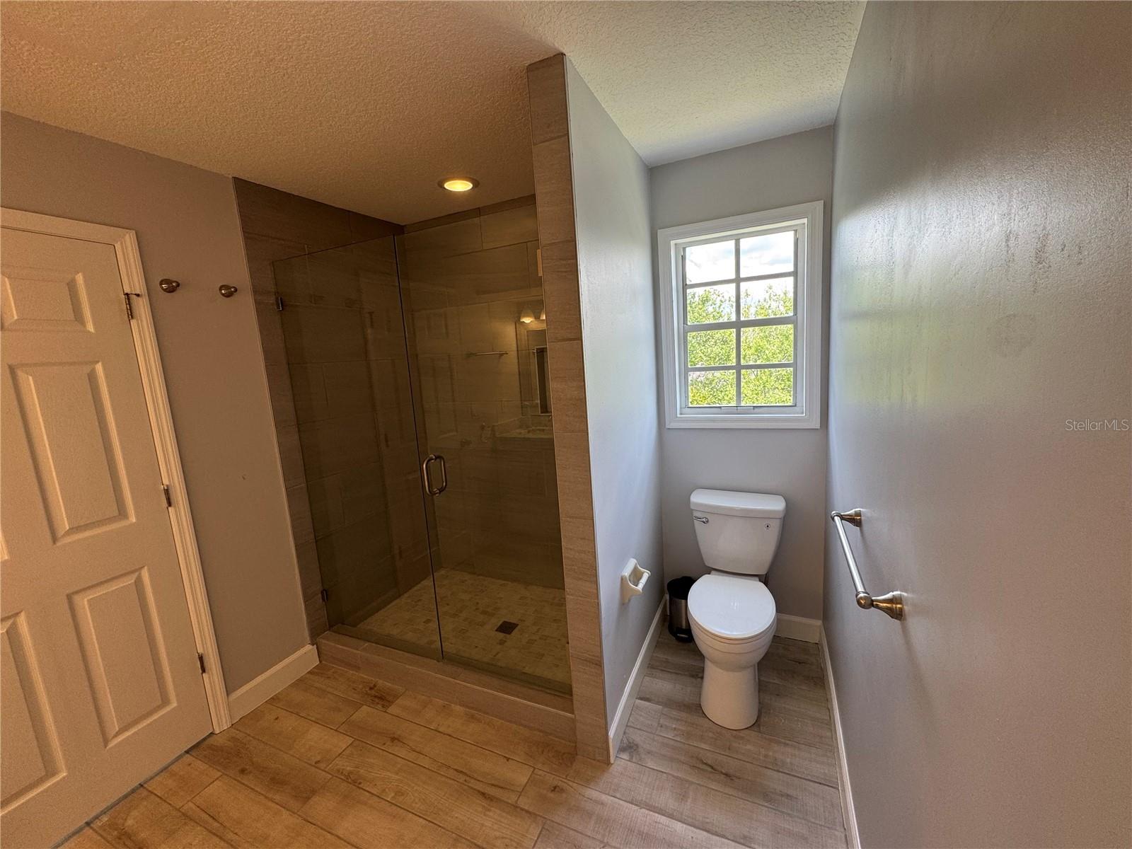 1806 Lago Vista Blvd Property Photo 17