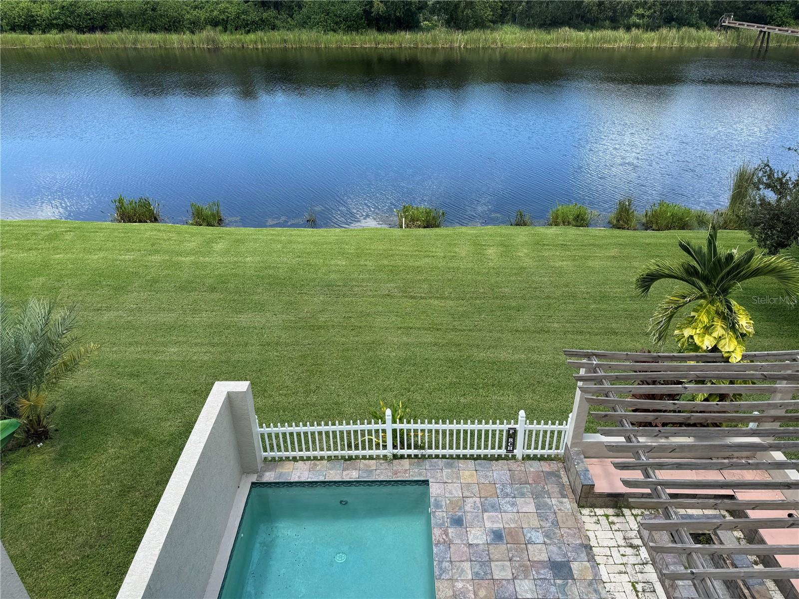 1806 Lago Vista Blvd Property Photo 19