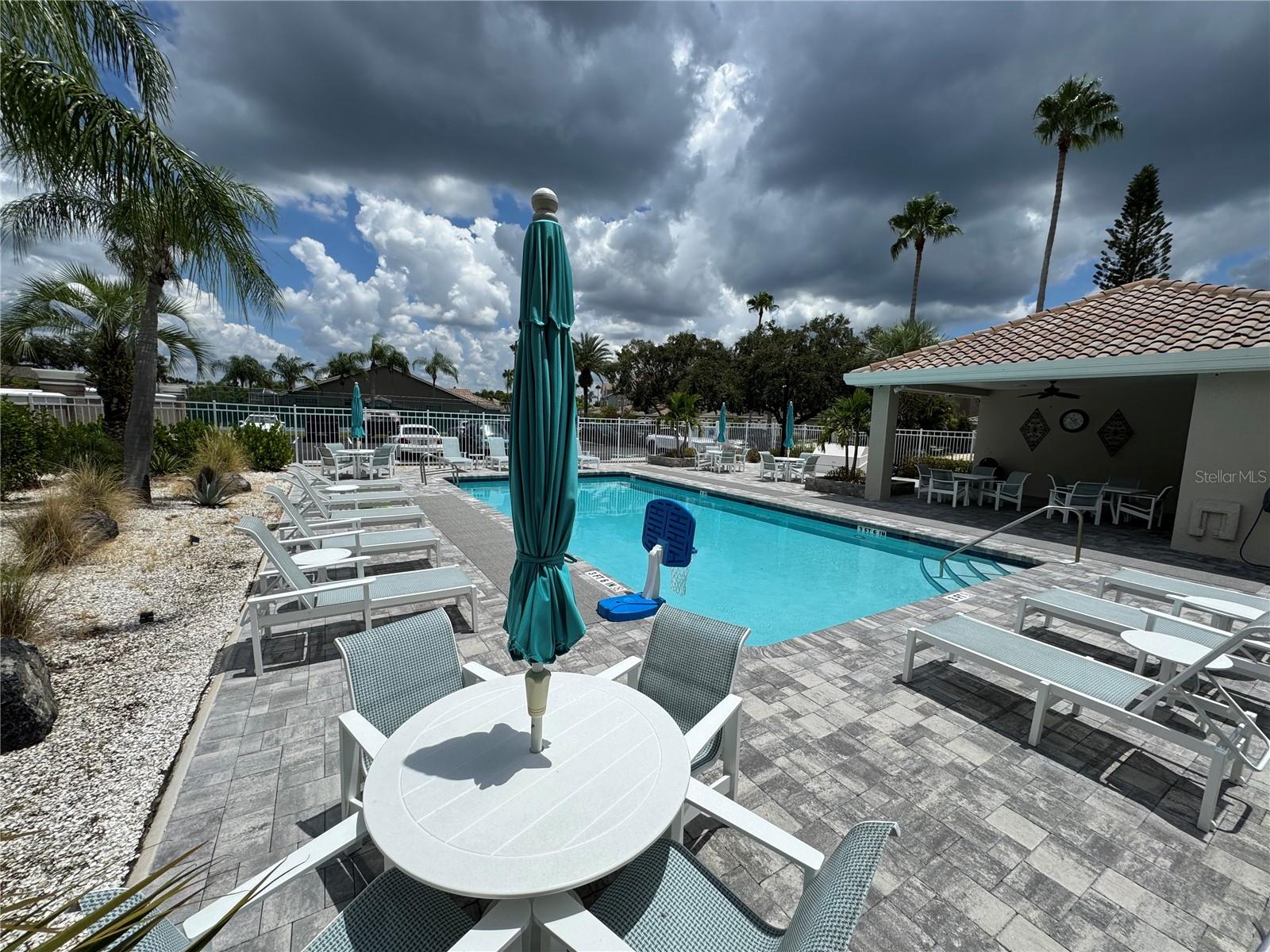 1806 Lago Vista Blvd Property Photo 29