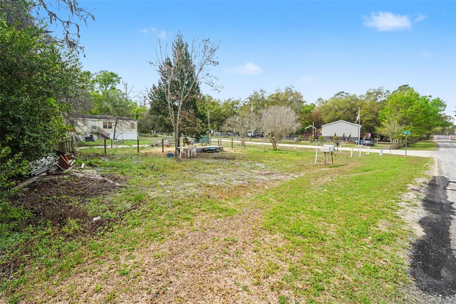 34884 Reynolds St Property Photo 3