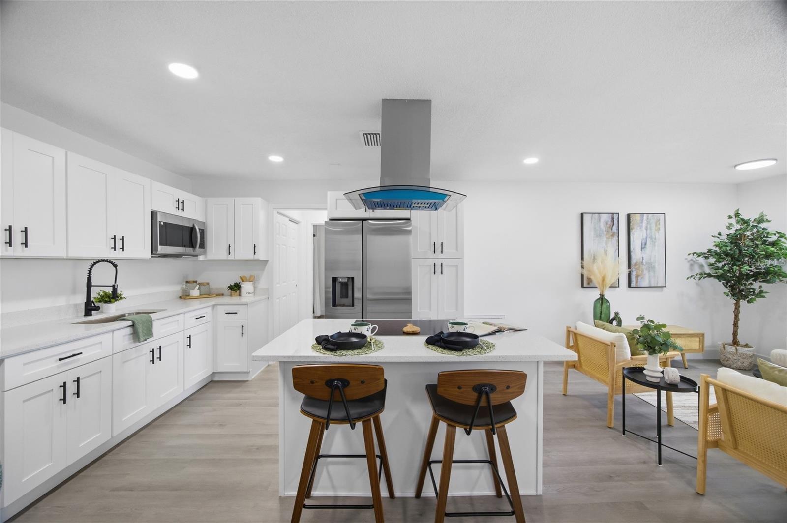 1811 Driftwood Cir S Property Photo 17